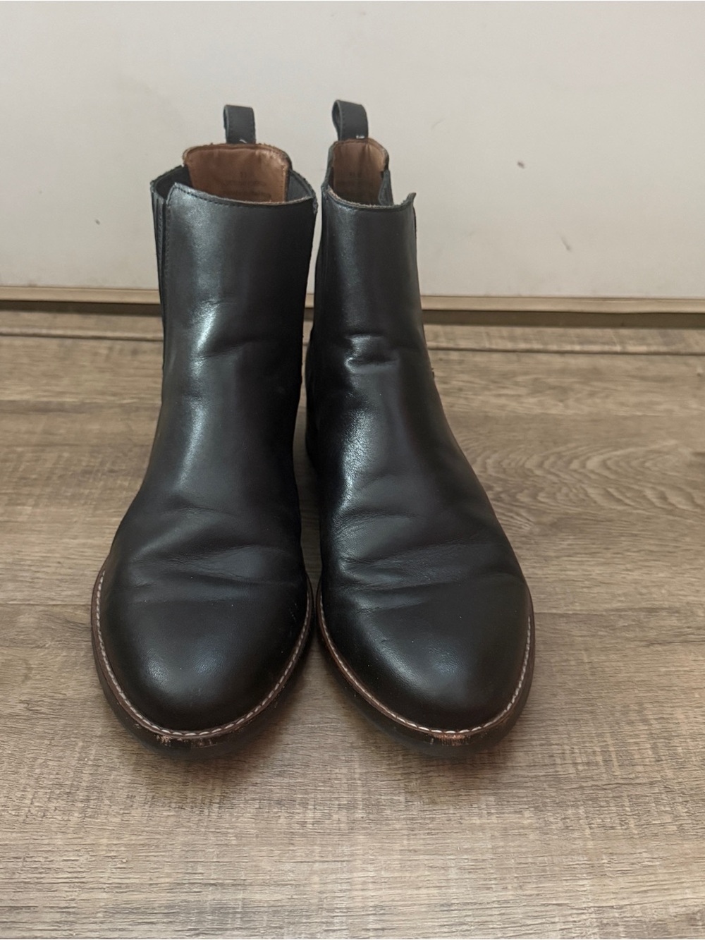 Thursday everyday Chelsea black boots women's size 9.5